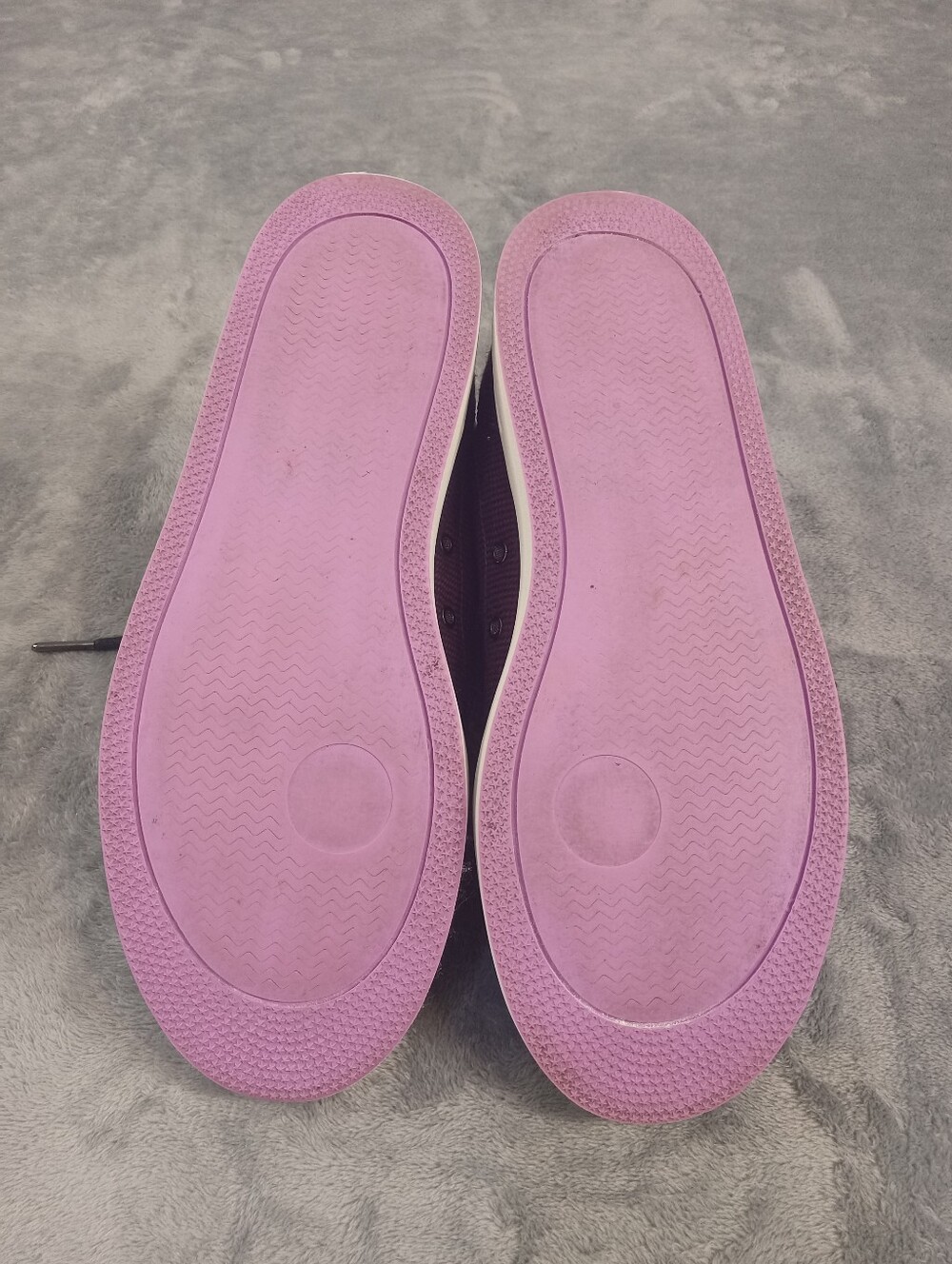 Jordan Women's High-Top Canvas Sneakers in Deep Plum Size 6.5 - Picture 9 of 11